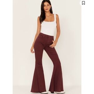 NWT Shyanne High Rise Flare Boot Leg Raw Hem Wine Color Denim Jeans Women’s 28